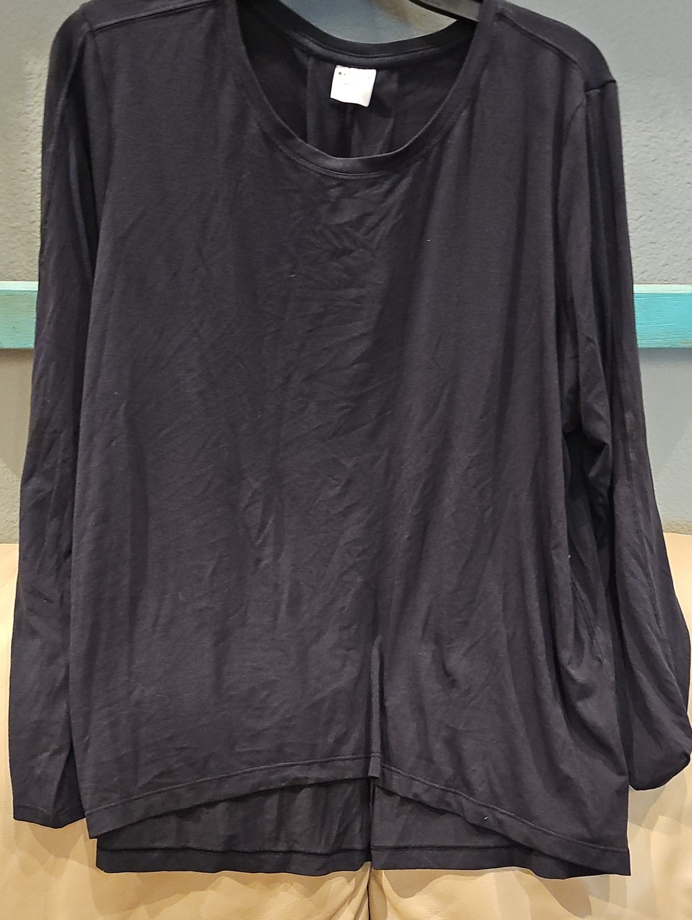 Athleta Black Long Sleeve Crewneck Top